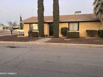 994 Eight St Las Cruces, NM 88005