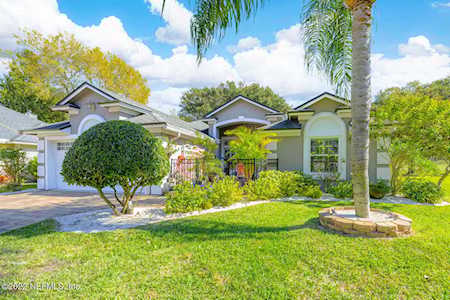 1724 Sandpiper Ct Jacksonville Beach, FL 32250