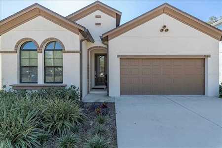 2516 W Curtis St Tampa, FL 33614