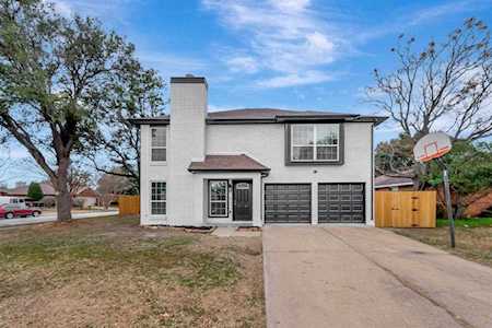 6601 Hightower Drive Watauga, TX 76148