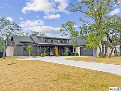 9 Riverstone Parkway Belton, TX 76513