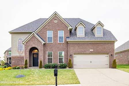 108 Charmwood Ct Louisville, KY 40245