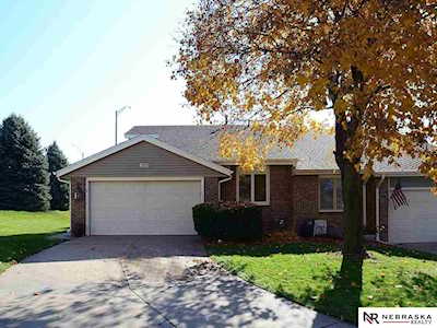 8331 Carriage Hill Ct Lincoln, NE 68510