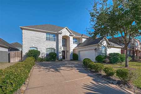 2009 Mountain Creek St Pearland, TX 77584