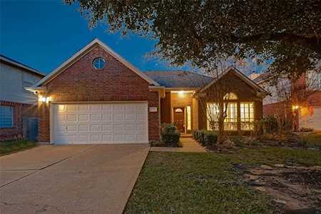 1231 Cambrian Park Ct Sugar Land, TX 77479