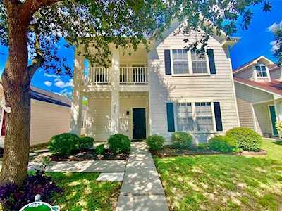9854 Farrell Dr Houston, TX 77070