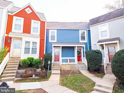 6211 Cool Valley Ct Alexandria, VA 22310