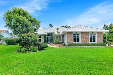 10303 SE N Ficus Lane Hobe Sound, FL 33455
