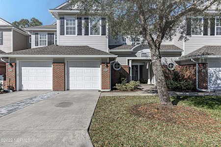 2040 Secret Garden Ln Fleming Island, FL 32003