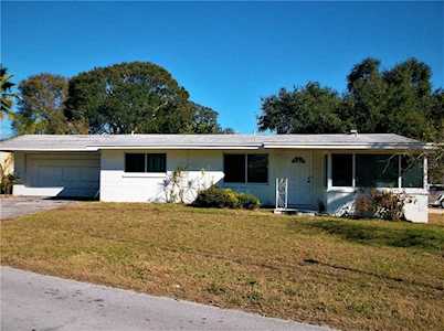 11702 104th Ln Largo, FL 33773