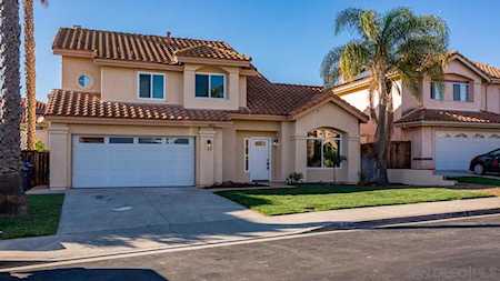 415 Calle Corazon Oceanside, CA 92057