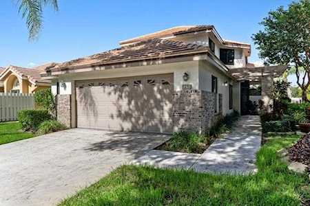 250 Sherwood Forest Drive Delray Beach, FL 33445