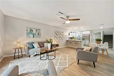 11607 Oak TRL Austin, TX 78753