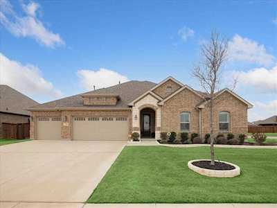 3100 Chambley Lane Mansfield, TX 76084