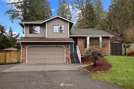 21931 SE 255th Place Maple Valley, WA 98038