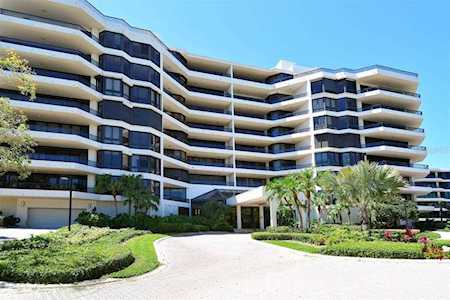545 Sanctuary Dr #A303 Longboat Key, FL 34228