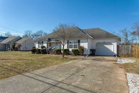 3005 Meadowhill Dr Murfreesboro, TN 37130