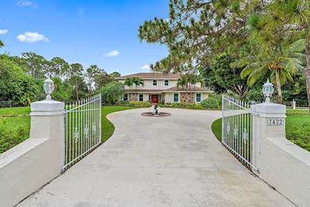 7422 N 154th Court Palm Beach Gardens, FL 33418