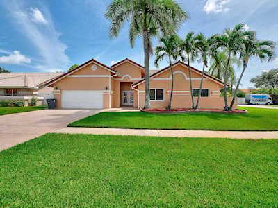 9526 Sun Pointe Drive Boynton Beach, FL 33437