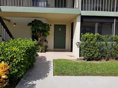 6485 Chasewood Drive #D Jupiter, FL 33458