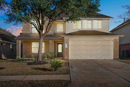 9634 Gold Rush Springs Dr Tomball, TX 77375