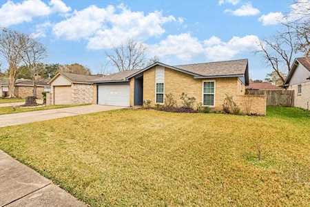 16727 Rippling Mill Dr Dr Sugar Land, TX 77498