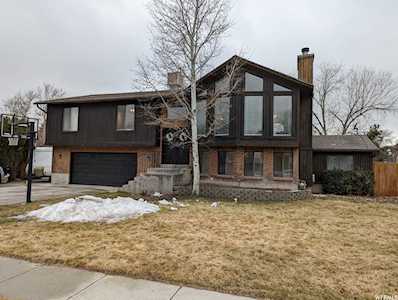 10270 S Flanders Rd E Sandy, UT 84092