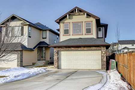126 Kincora Glen Mews NW Calgary, AB T3R 0B6