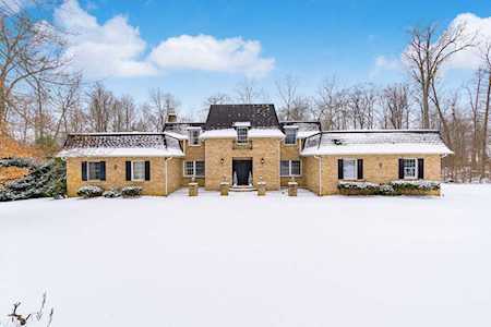 8971 Charington Court Pickerington, OH 43147