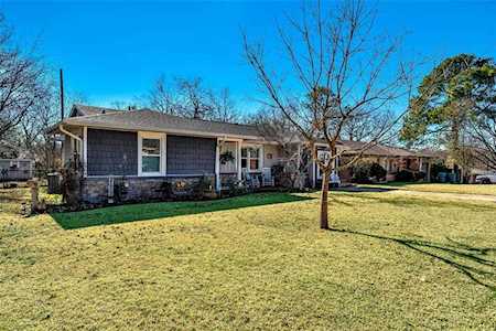 1014 W Sycamore Street Sherman, TX 75092