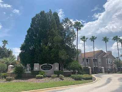 18120 Villa Creek Dr #18120 Tampa, FL 33647