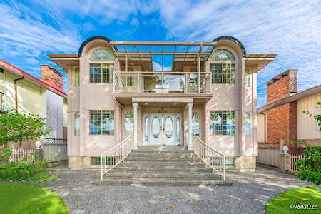 4379 Napier Street Burnaby, BC V5C 3G9