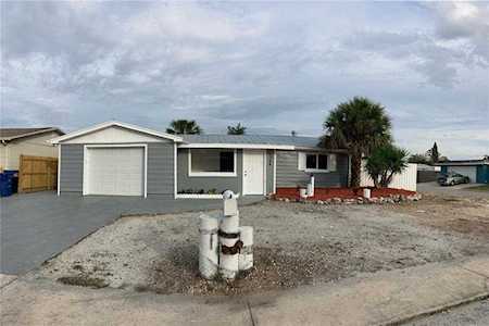 1344 Viking Dr Holiday, FL 34691
