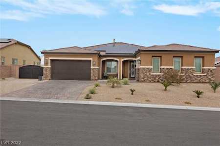 9814 Blistering Sun Ave Las Vegas, NV 89149
