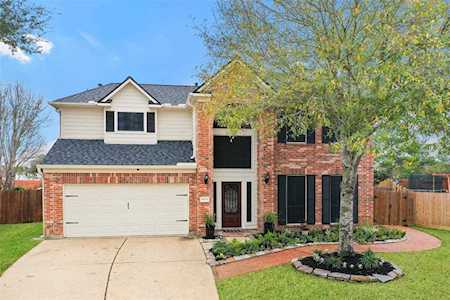 18203 Olive Tree Ct Cypress, TX 77429