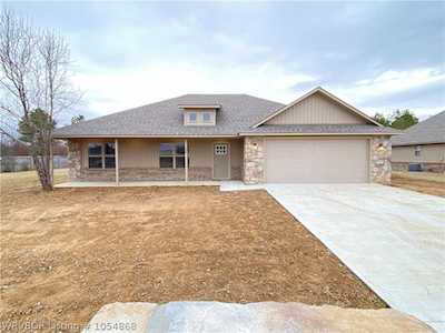 908 Black Creek Ln Hackett, AR 72937