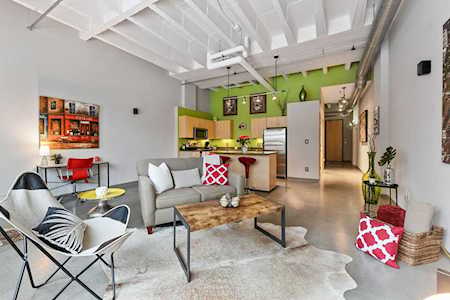 111 E Franklin Avenue #107 Minneapolis, MN 55404