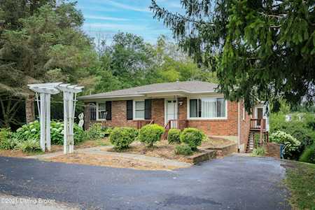 1409 Lakeside Pl La Grange, KY 40031