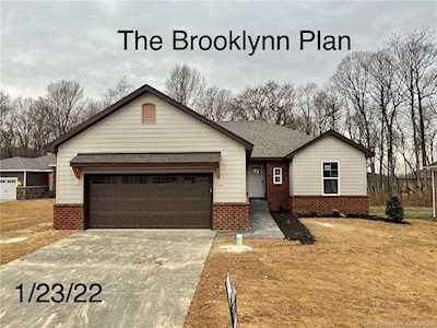 6554 Ashley Springs Ct Charlestown, IN 47111