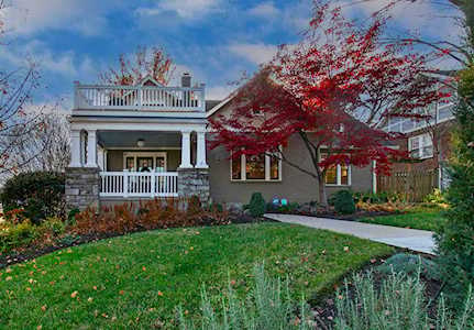 1701 Cedar Ln Nashville, TN 37212