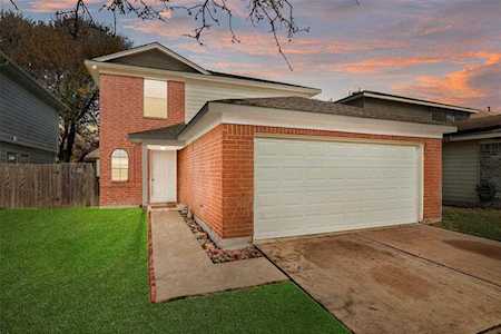 15131 Grassington Dr Channelview, TX 77530