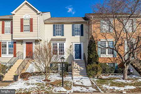 45402 Gable Square Sterling, VA 20164