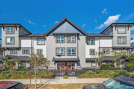 20856 76 Avenue #8 Langley, BC V2Y 0S7