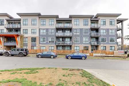 20356 72B Avenue #111 Langley, BC V2Y 4J9