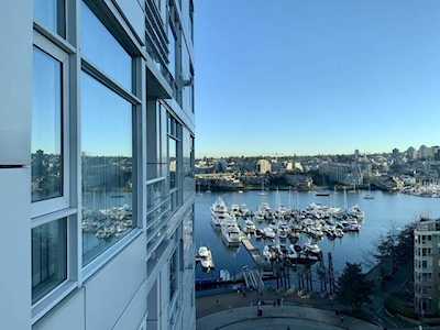 1199 Marinaside Crescent #1506 Vancouver, BC V6Z 2Y2