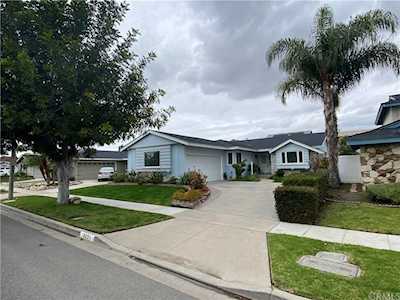 8031 E Ring St Long Beach, CA 90808