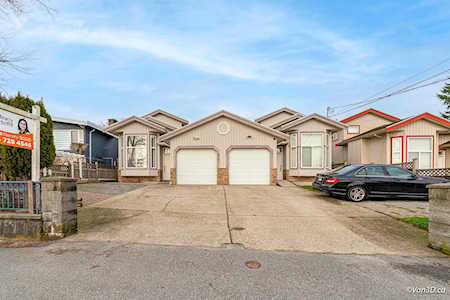 6161 Rumble Street Burnaby, BC V5J 2C8