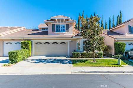 2064 Freesia Ave Simi Valley, CA 93063