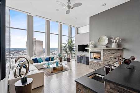 500 Throckmorton Street #3509 Fort Worth, TX 76102