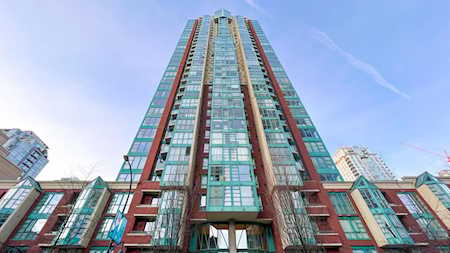 939 Homer Street #2604 Vancouver, BC V6B 2W6